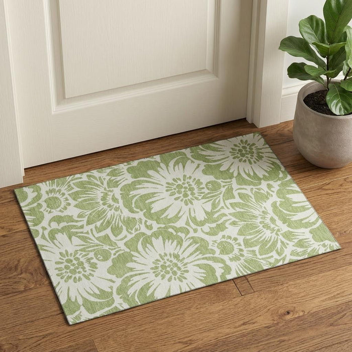 3' X 5' Floral Washable Area Rug With UV Protection (648611) - Fern Green / Ivory