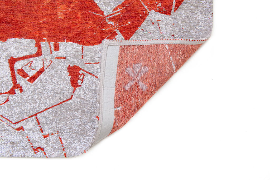 5' x 7' Abstract Non Skid Area Rug - Red And White