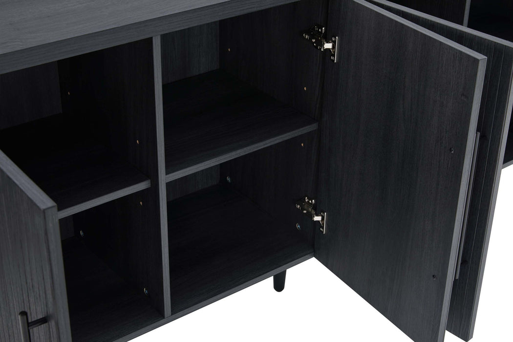 Manhattan Jodie - Sideboard