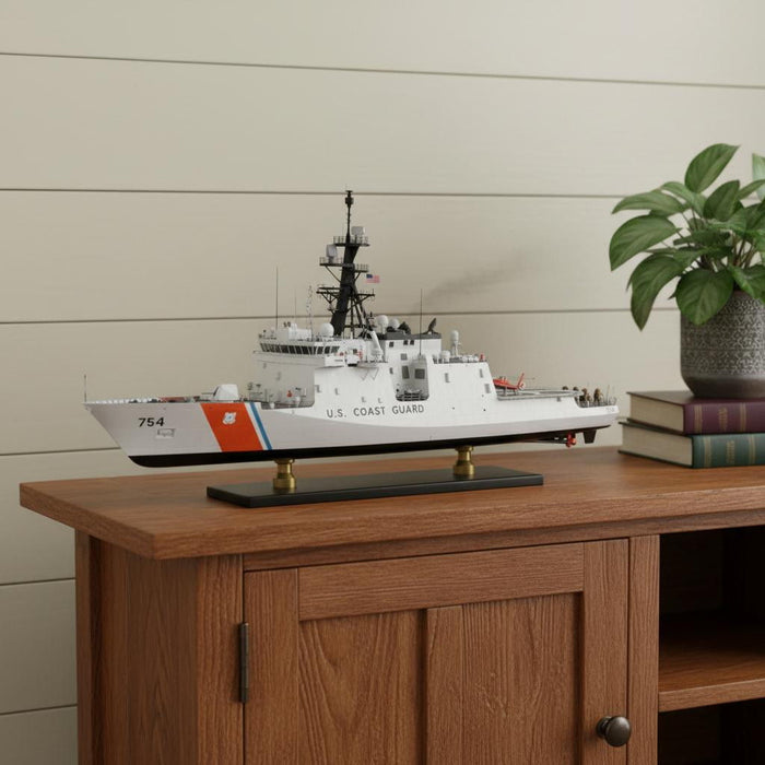 Hand Painted Model Boat (624365) - White
