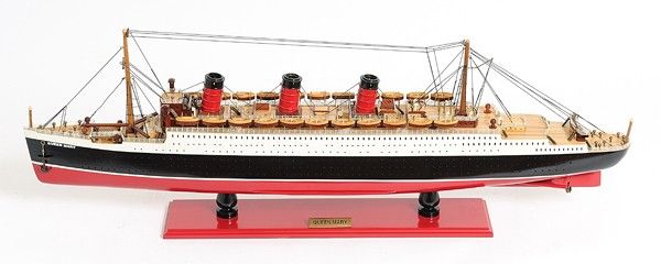 Hand Painted RMS Queen Mary Large Model Boat - Black / Red