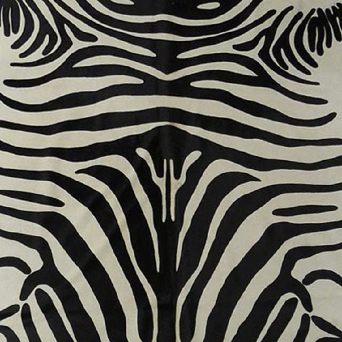 6' Stenciled Cowhide Rug - Black And White