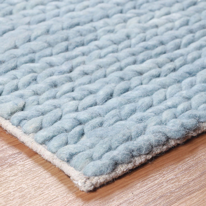 8' x 10' Wool Handmade Stain Resistant Area Rug - Light Blue