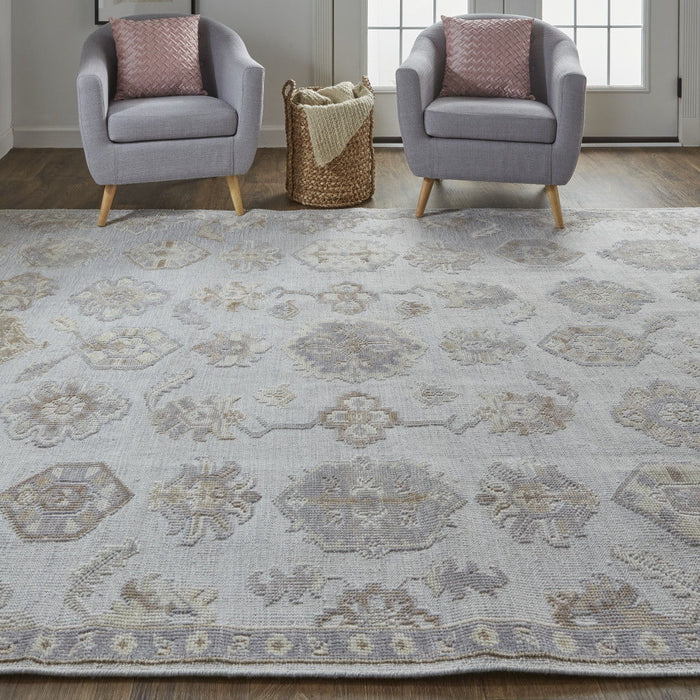 8' x 10' Floral Hand Knotted Stain Resistant Area Rug - Ivory Silver And Tan