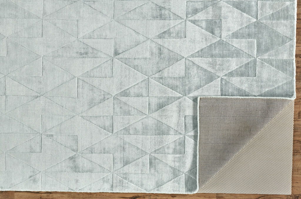 5' x 8' Geometric Hand Woven Area Rug - Gray Ivory And Silver