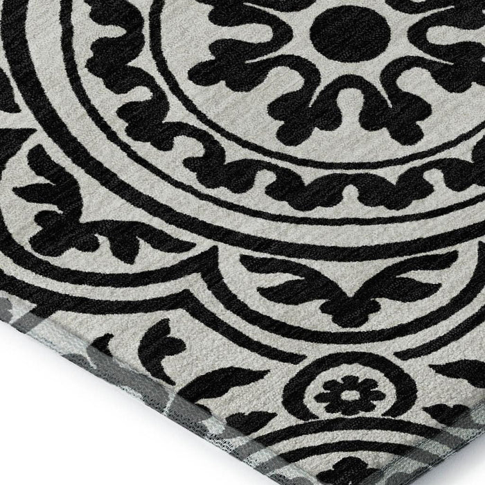 9' X 12' Medallion Washable Area Rug With UV Protection - Black And Ivory