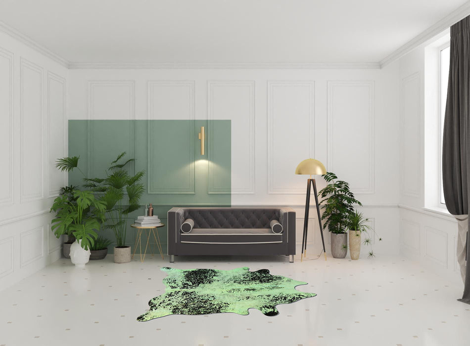 6' x 7' Cowhide Hand Knotted Area Rug - Green And Black