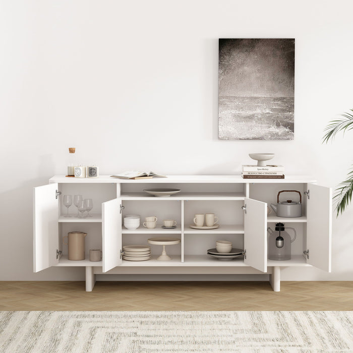 Manhattan Ella - Sideboard