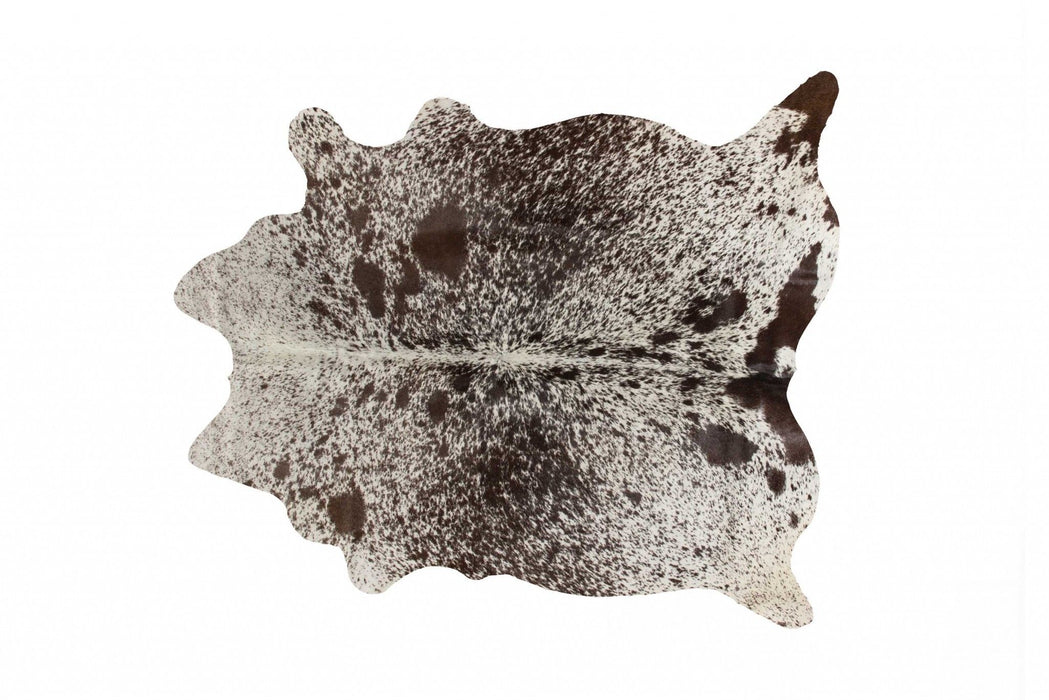 60" x 84" Chocolate Cowhide Rug - White