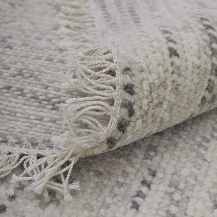 8' x 10' Wool Hand Knotted Area Rug With Fringe - Ivory And Gray