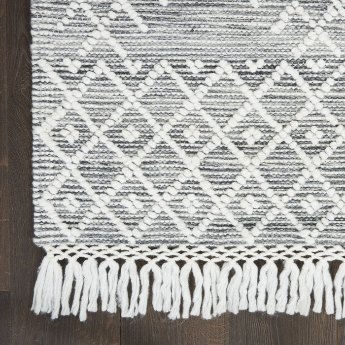 8' x 10.5' Geometric Hand Woven Area Rug With Fringe - Gray And Ivory