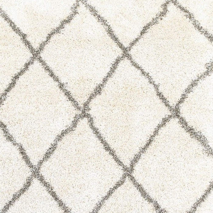 7' x 10' Geometric Lattice Area Rug - Ivory And Gray