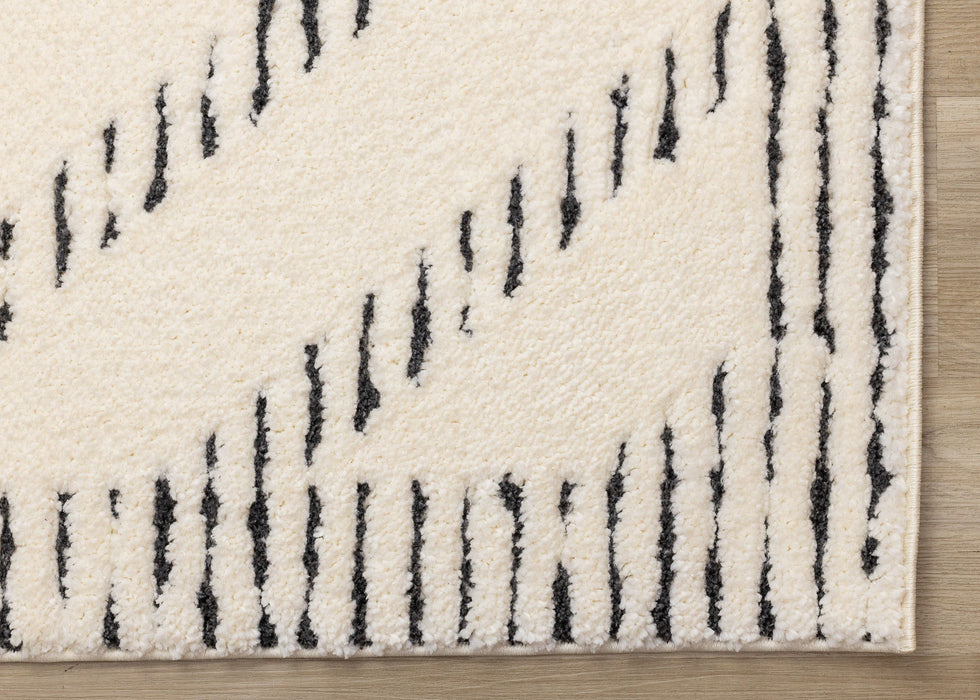 8' X 11' Geometric Area Rug (661275) - Cream / Black