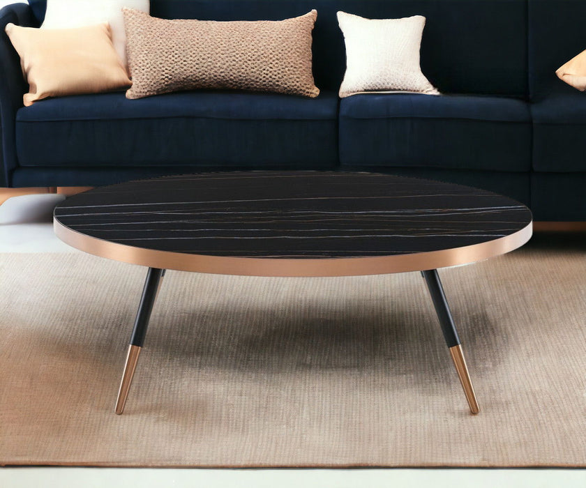 Modern Large Ceramic Coffee Table - Black And Gold