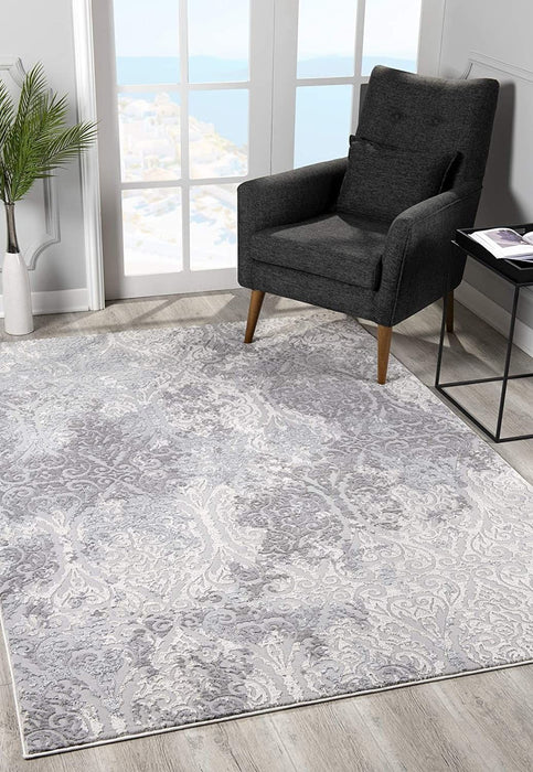 7' x 10' Tinted Ogee Pattern Area Rug - Cream And Gray