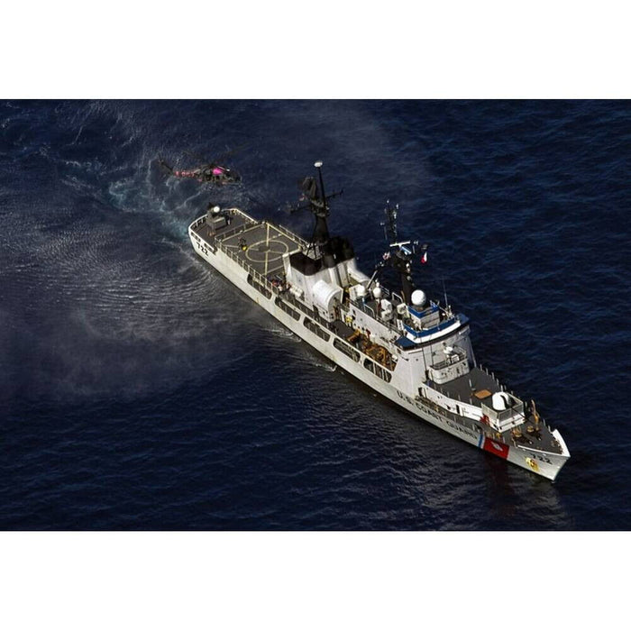 Hand Painted Model Boat (624380) - White