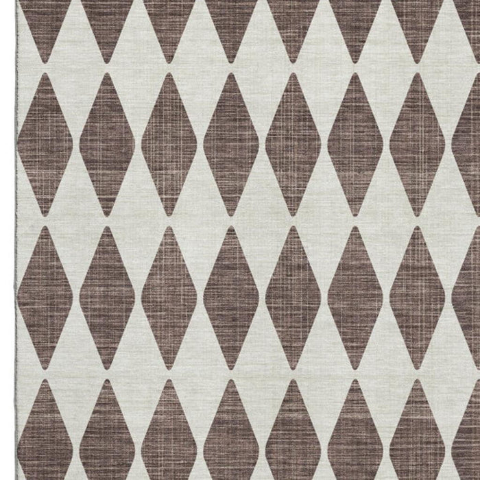 10' X 14' Diamond Washable Area Rug With UV Protection (650038) - Brown / Ivory