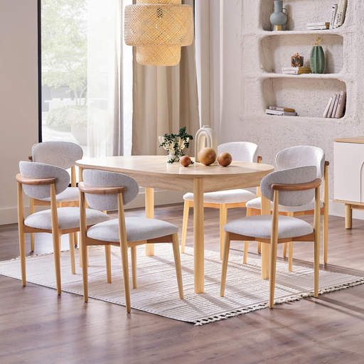 Bellona Boheems dining room set with a table and six chairs, featuring wooden design and elegant craftsmanship.