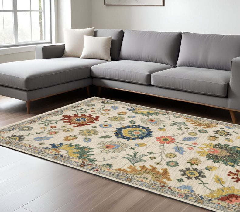 7' X 10' Oriental Area Rug With Fringe - Ivory / Blue