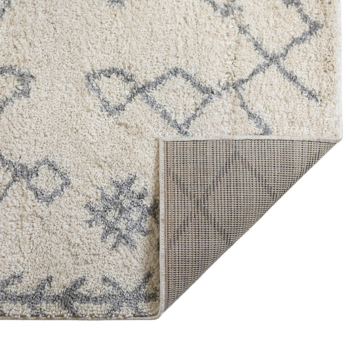 8.3' x 11.5' Geometric Shag Area Rug - Ivory And Gray