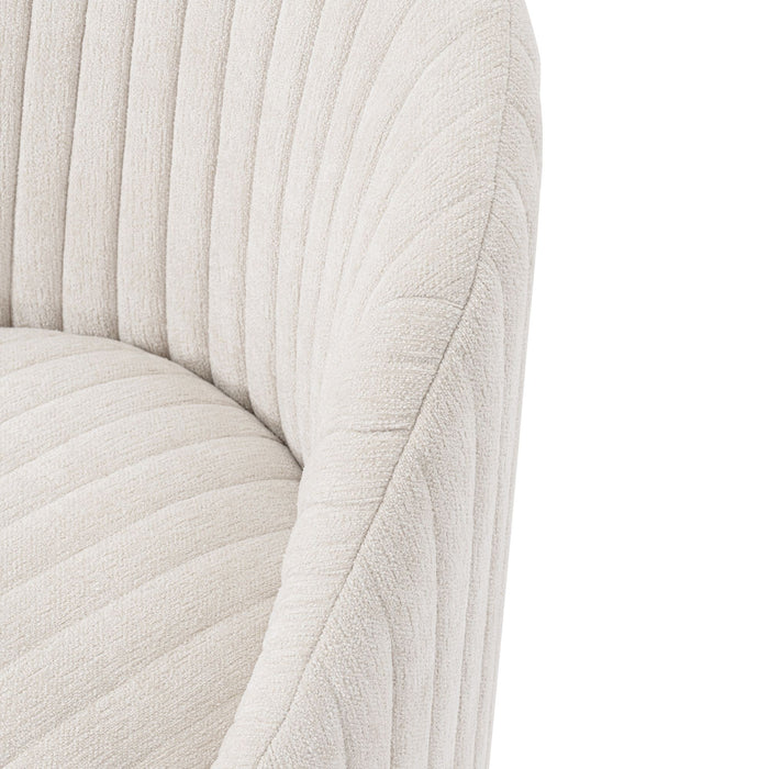 Manhattan Leela - Swivel Lounge Chair