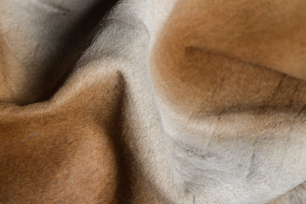 72" x 84" Norman Lite Cowhide Rug - Light Brown