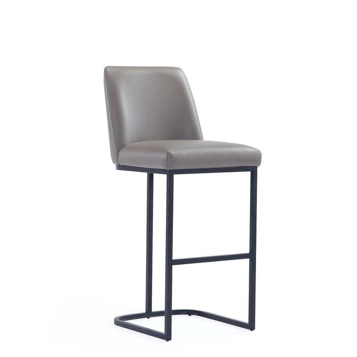 Manhattan Serena - Barstool