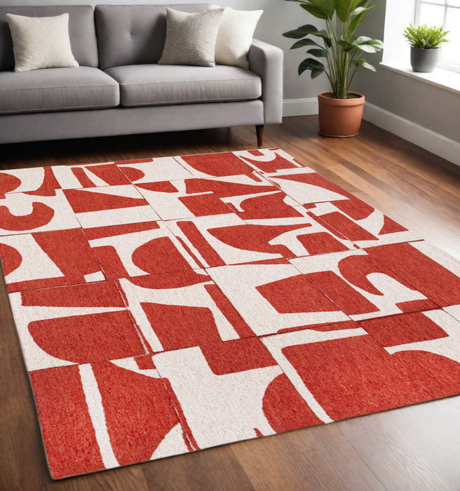 5' X 7' Geometric Washable Area Rug (551974) - Red / White