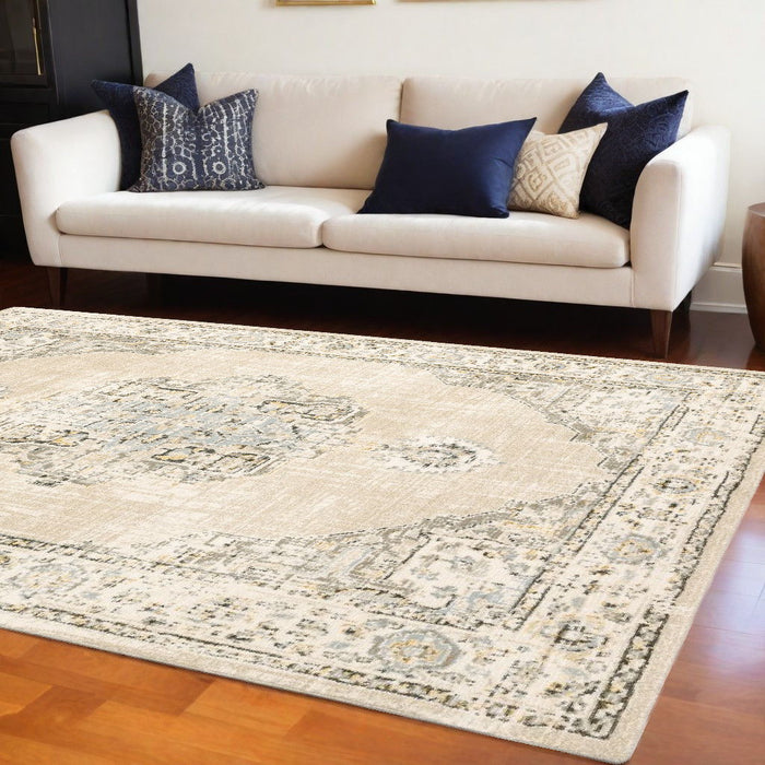 8' x 10' Center Jewel Area Rug - Beige And Ivory