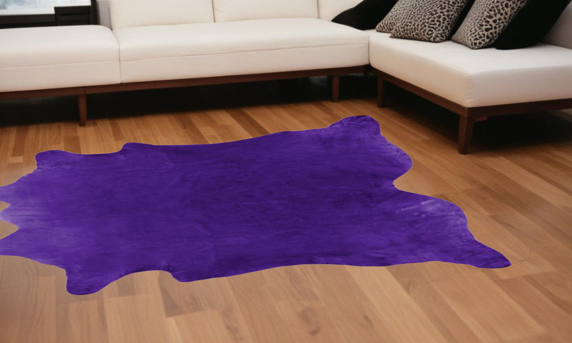 6' x 7' Hand Knotted Cowhide Area Rug - Purple Cowhide