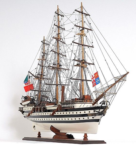 Hand Painted Amerigo Vespucci Model Boat - Black / White