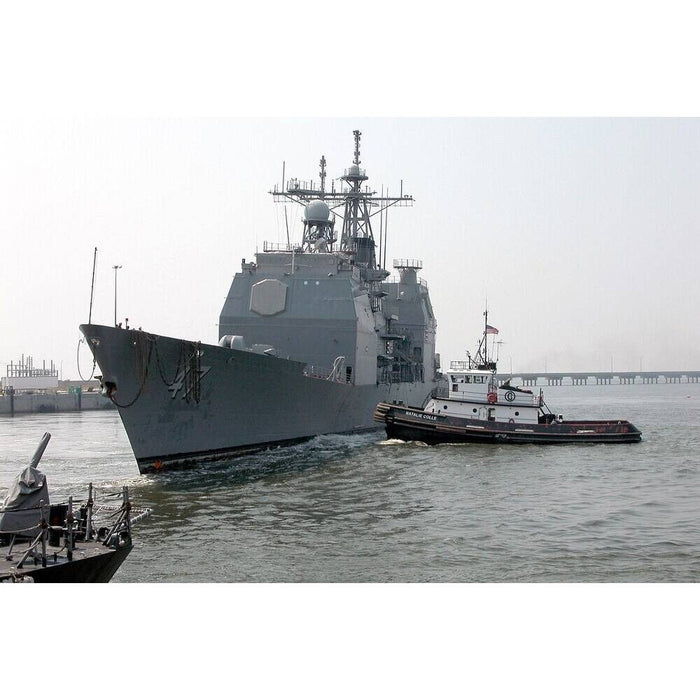 Hand Painted Model Boat (624325) - Gray