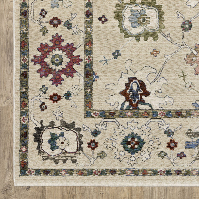7' X 10' Floral Area Rug With Fringe - Ivory