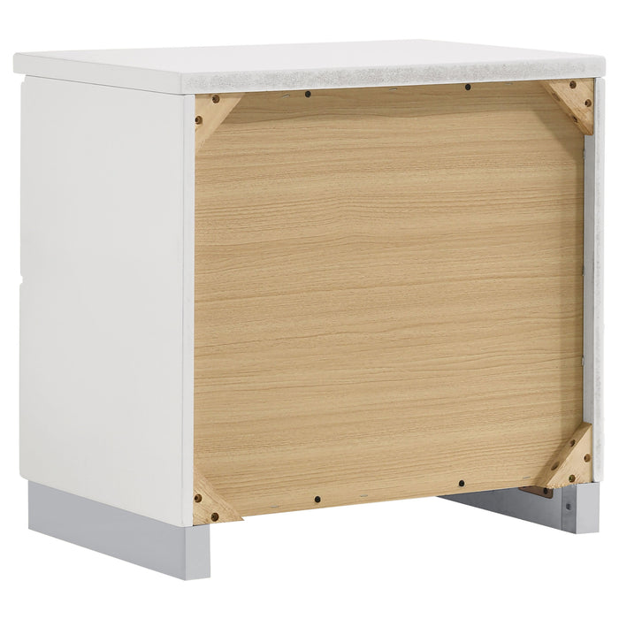Felicity 4-piece queen bedroom furniture set by CoasterEveryday in high gloss white finish, includes bed frame, nightstands, and dresser.