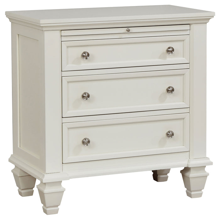 Cream white Sandy Beach 5-piece Eastern King bedroom furniture set by CoasterEveryday, includes bed, nightstands, and dresser.