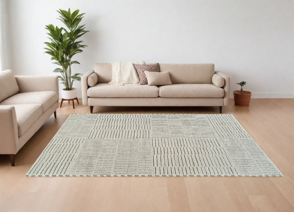 8' x 11' Abstract Distressed Area Rug - Cream And Green