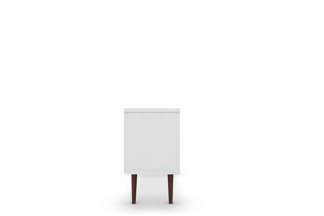 Manhattan Liberty - 53" TV Stand