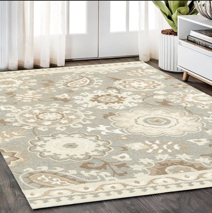 5' X 8' Wool Floral Hand Tufted Area Rug - Gray And Sand
