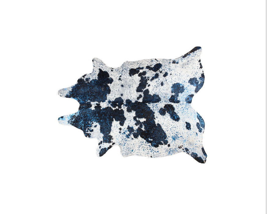 5' x 7' Cowhide Hand Knotted Cowhide Area Rug - Black And White
