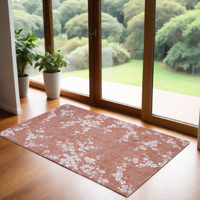 2.6' x 4.9' Oriental Non Skid Area Rug - Red And White