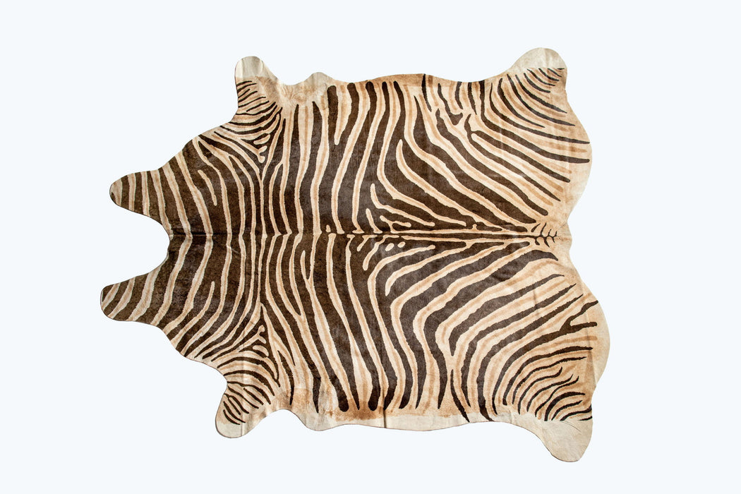 5' x 7' Cowhide Hand Knotted Area Rug - Beige And Brown