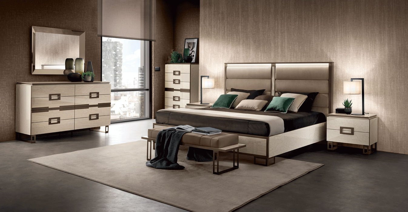 Poesia - Chest - Light Beige