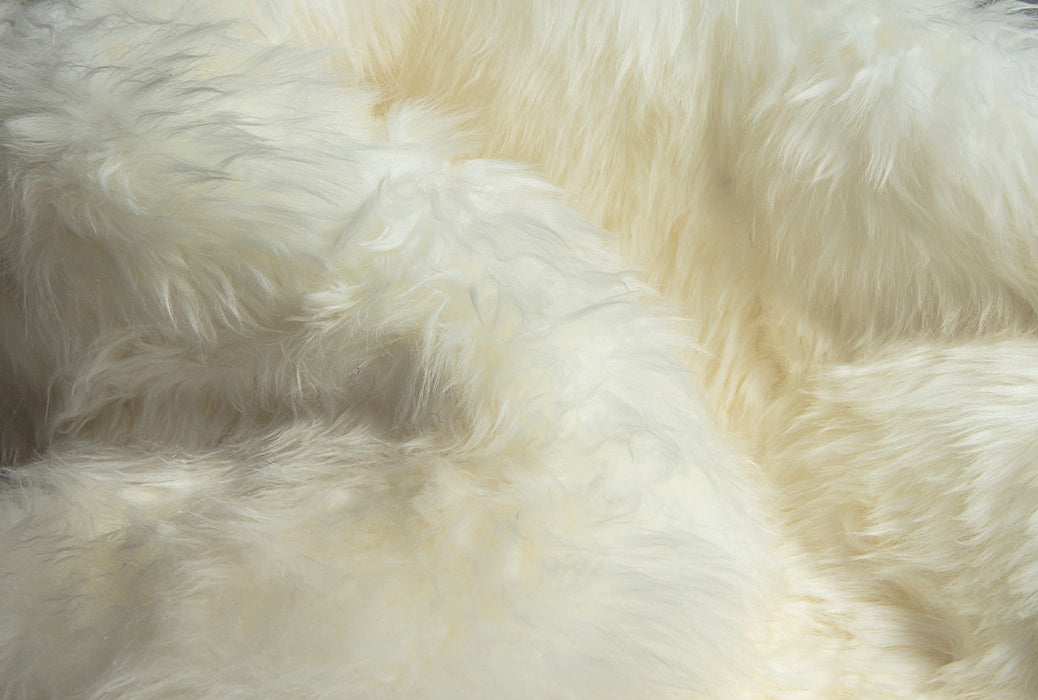 6' x 6' Sheepskin Non Skid Area Rug - Natural