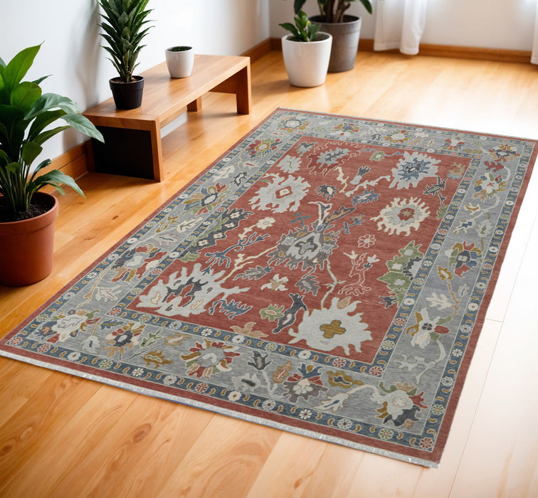 4' X 6' Bohemian Wool Floral Hand Knotted Area Rug With Fringe - Gray