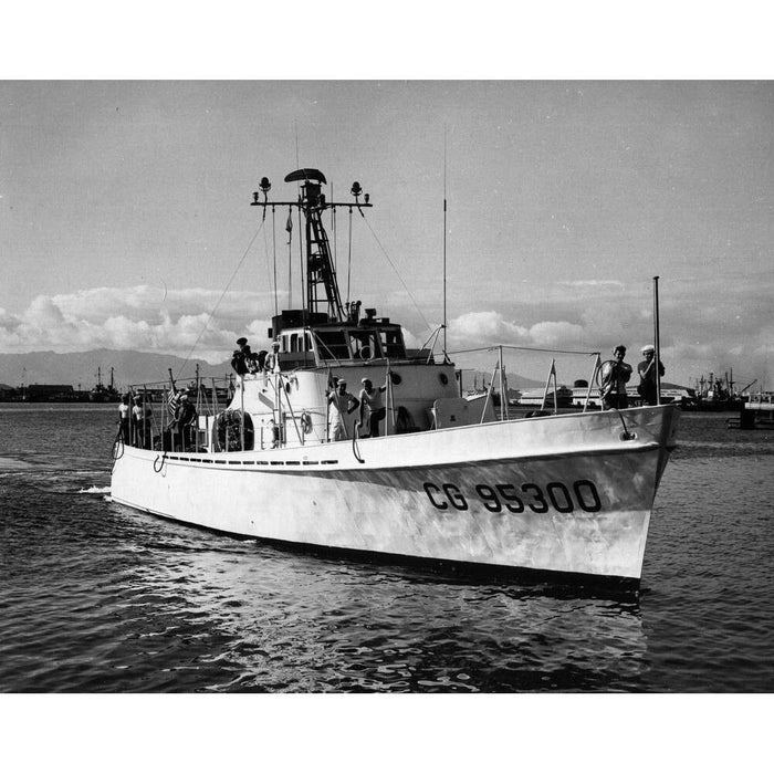 Hand Painted Model Boat (624444) - White