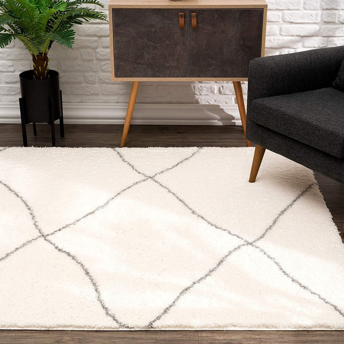 8' x 11' Modern Uneven Lattice Area Rug - Ivory
