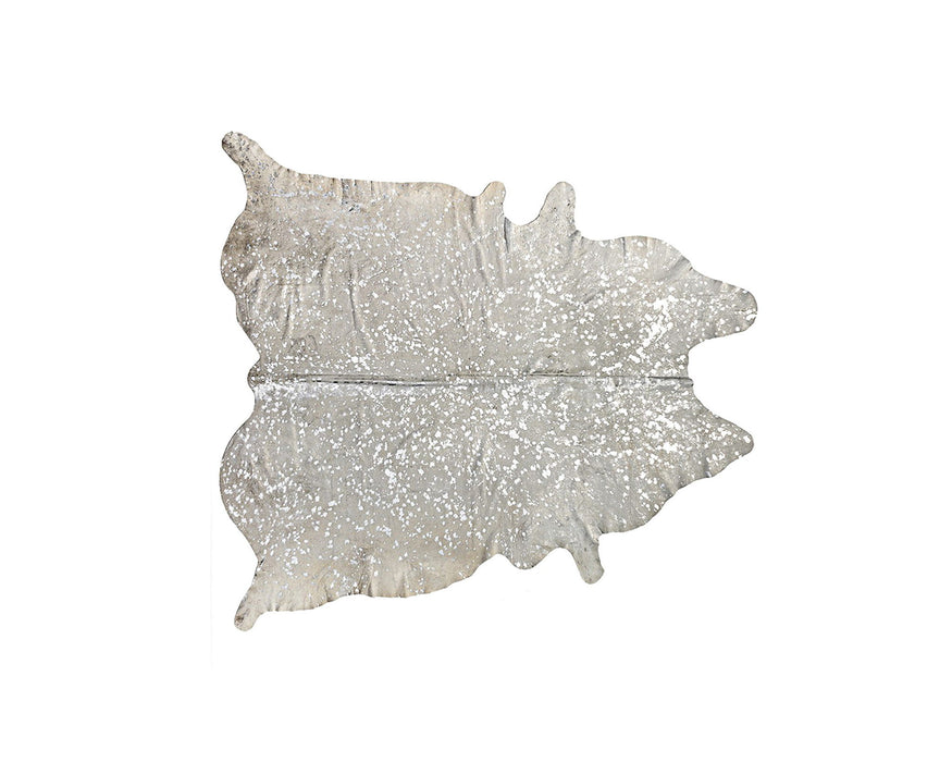 6' x 7' Cowhide Hand Knotted Area Rug - Ivory And Silver
