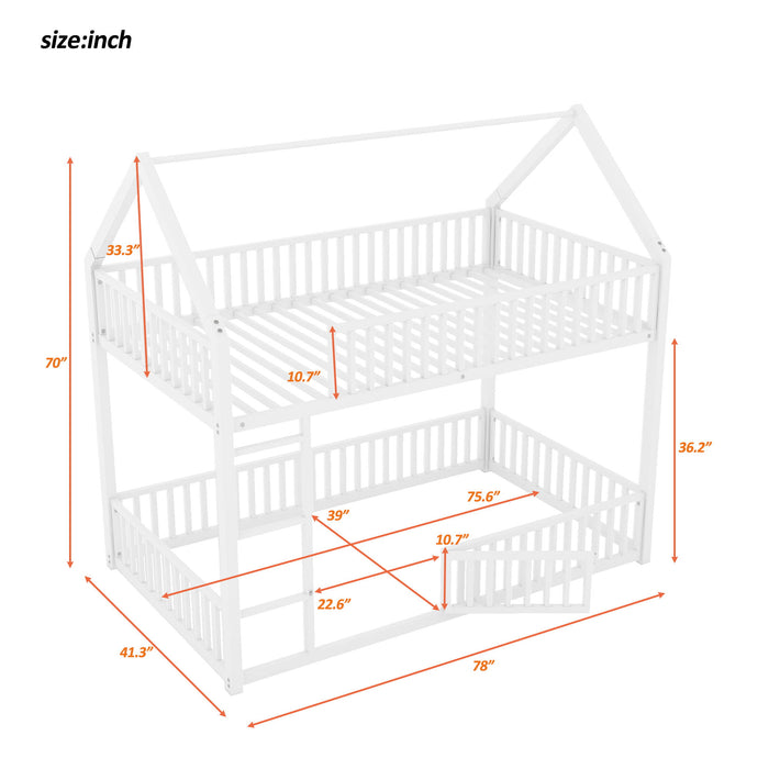 Giga Metal House Bunk Bed with fence and door, featuring a sturdy frame, safety fence, and enclosed door for kids' bedroom.