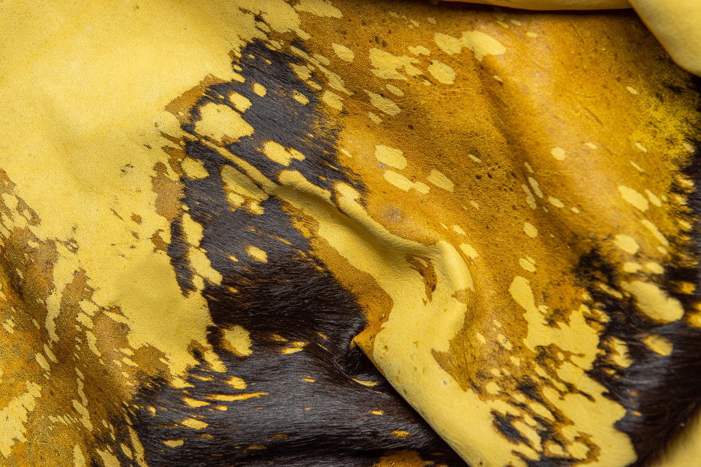 6' x 7' Cowhide Hand Knotted Area Rug - Yellow And Brown