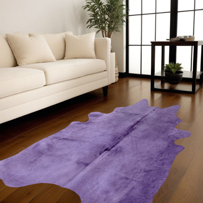 6' x 7' Cowhide Cowhide Area Rug - Purple
